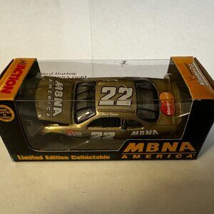 NASCAR 1997 Ward Burton MBNA Gold 1:64 Diecast